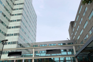 De PvdA wil dat leegstaande kantoren aan de Spoorlaan omgezet worden naar betaalbare woningen